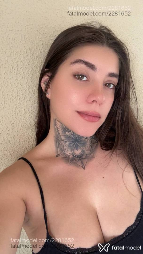 Acompanhante mulher loira (o) de olhos mel - Antonella Soliva
