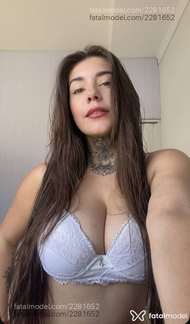 Acompanhante mulher loira (o) de olhos mel - Antonella Soliva