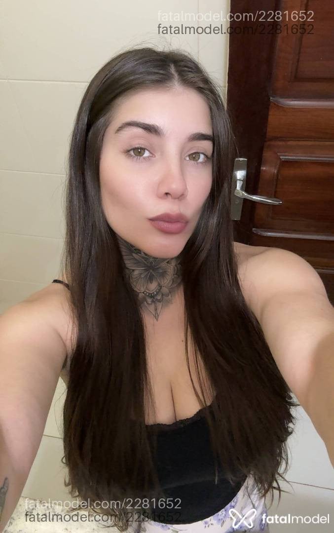 Acompanhante mulher loira (o) de olhos mel - Antonella Soliva