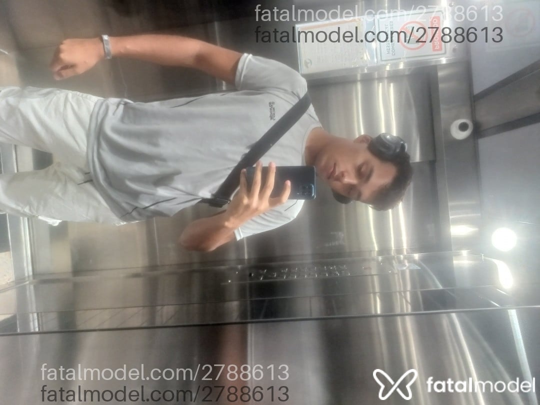 Acompanhante homem morena (o) de olhos castanhos em São Paulo Acompanhante homem morena (o) de olhos castanhos em São Paulo - Gabriel