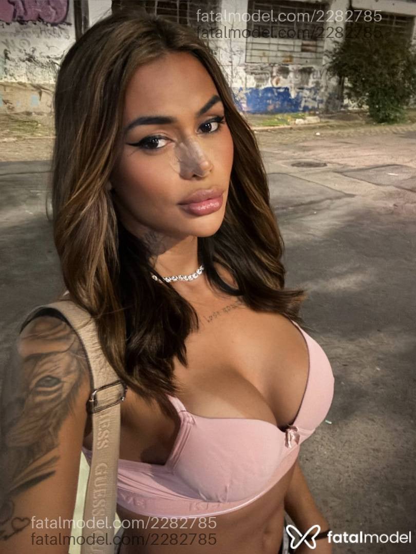 Acompanhante mulher trans loira (o) de olhos castanhos em Porto Alegre - Mhaya Alcantara