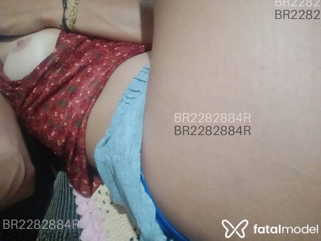 Acompanhante mulher com cabelo castanho de olhos castanhos em Porto Alegre - Biana Lusso