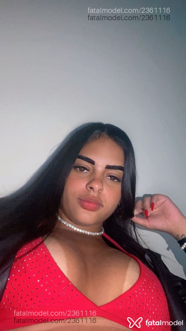 Acompanhante mulher com cabelo castanho de olhos castanhos em Rio de Janeiro - Júlia