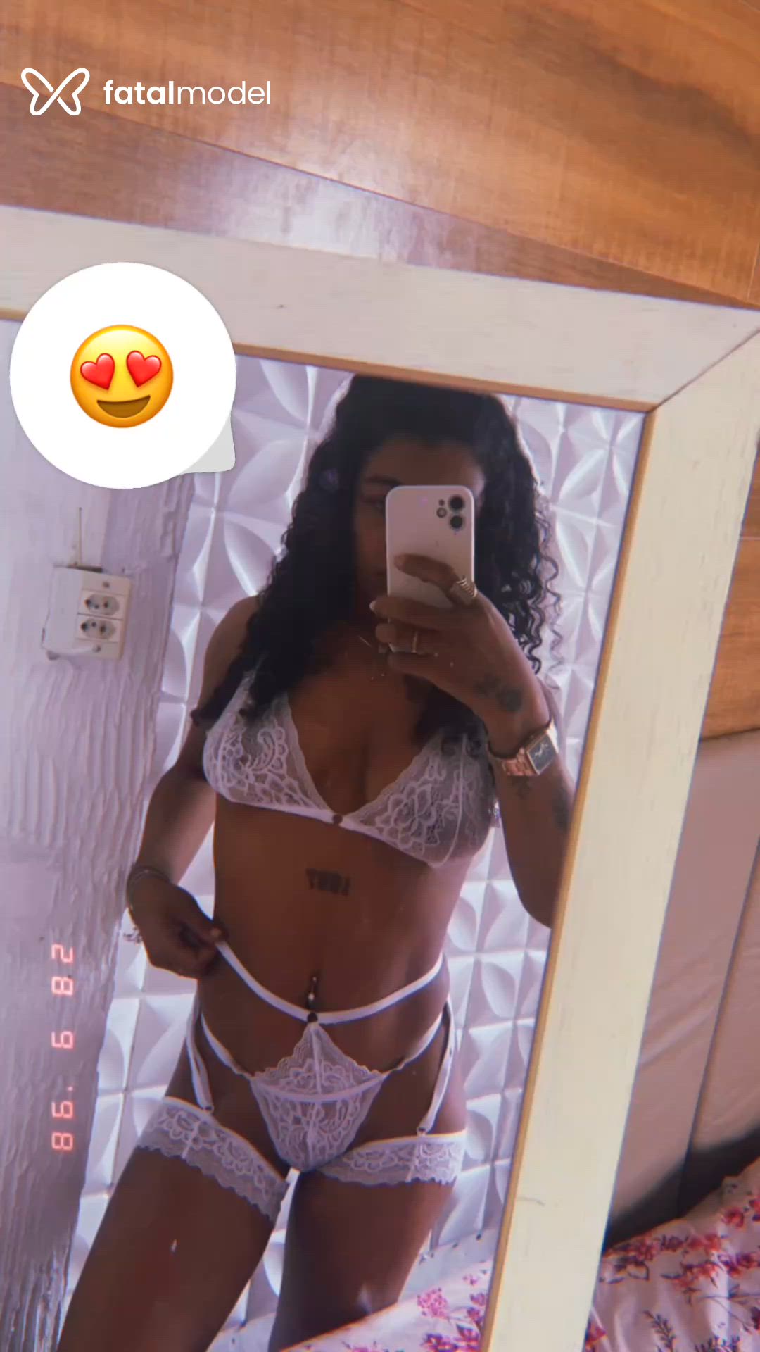 Acompanhante mulher morena (o) de olhos pretos - Preta Hara