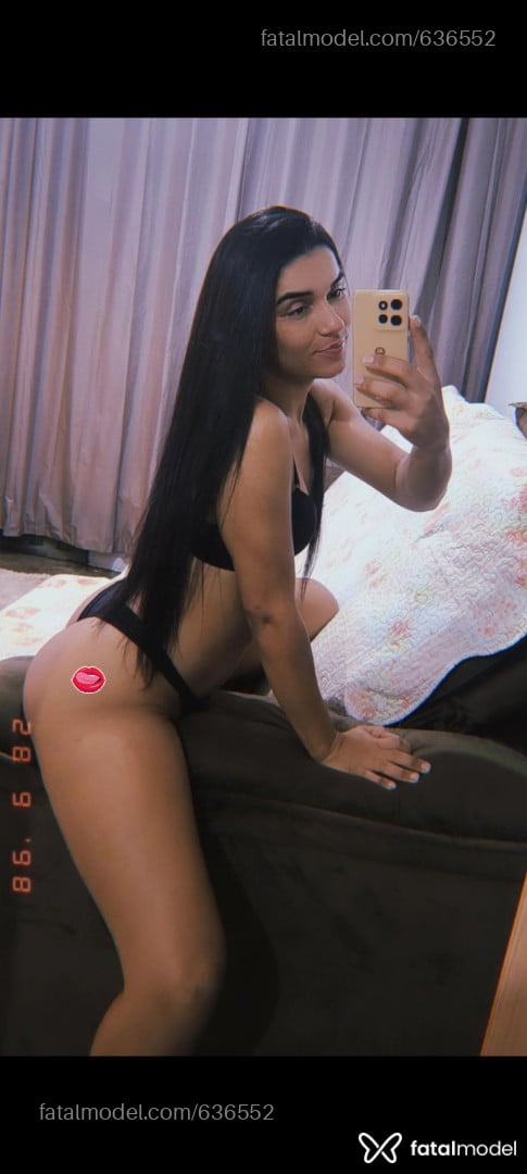 Acompanhante mulher trans morena (o) de olhos castanhos em Birigui - Pollyana