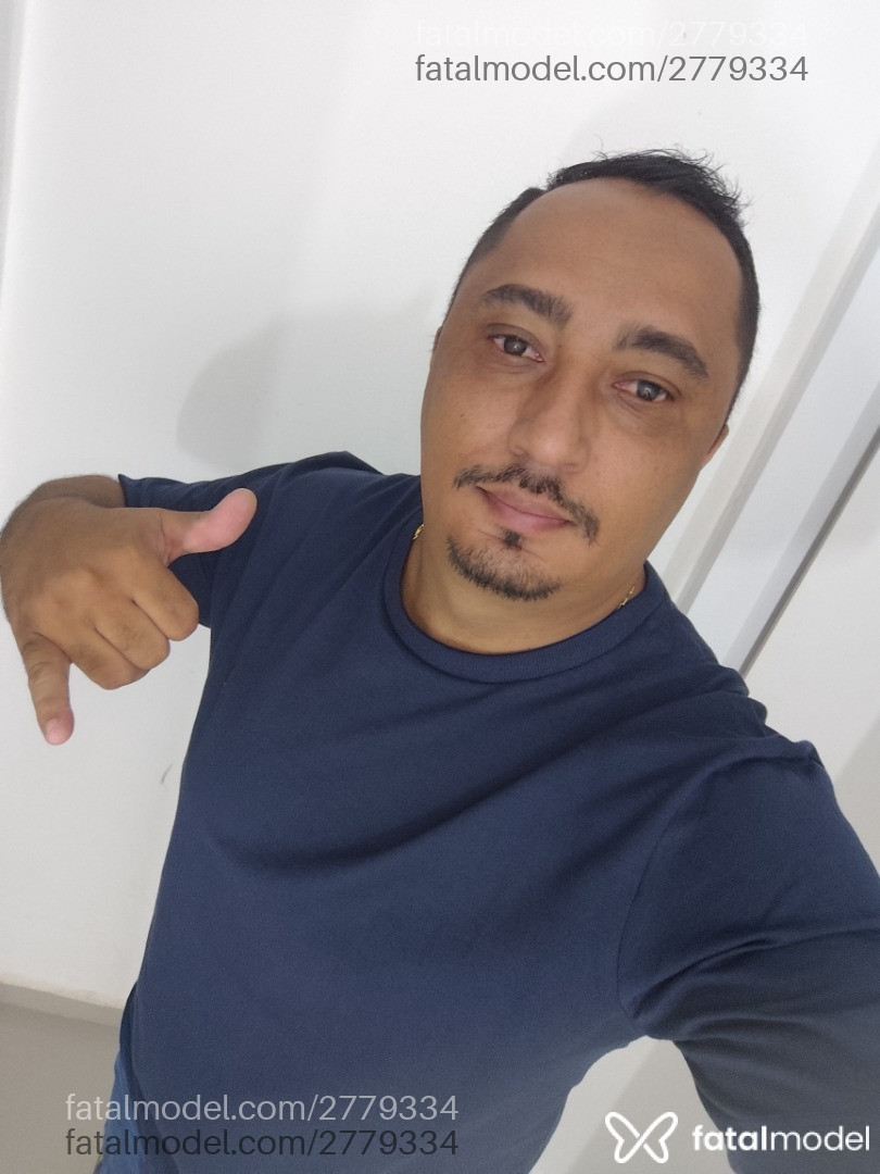 Acompanhante homem morena (o) de olhos castanhos em São José do Rio Preto - Gabriel