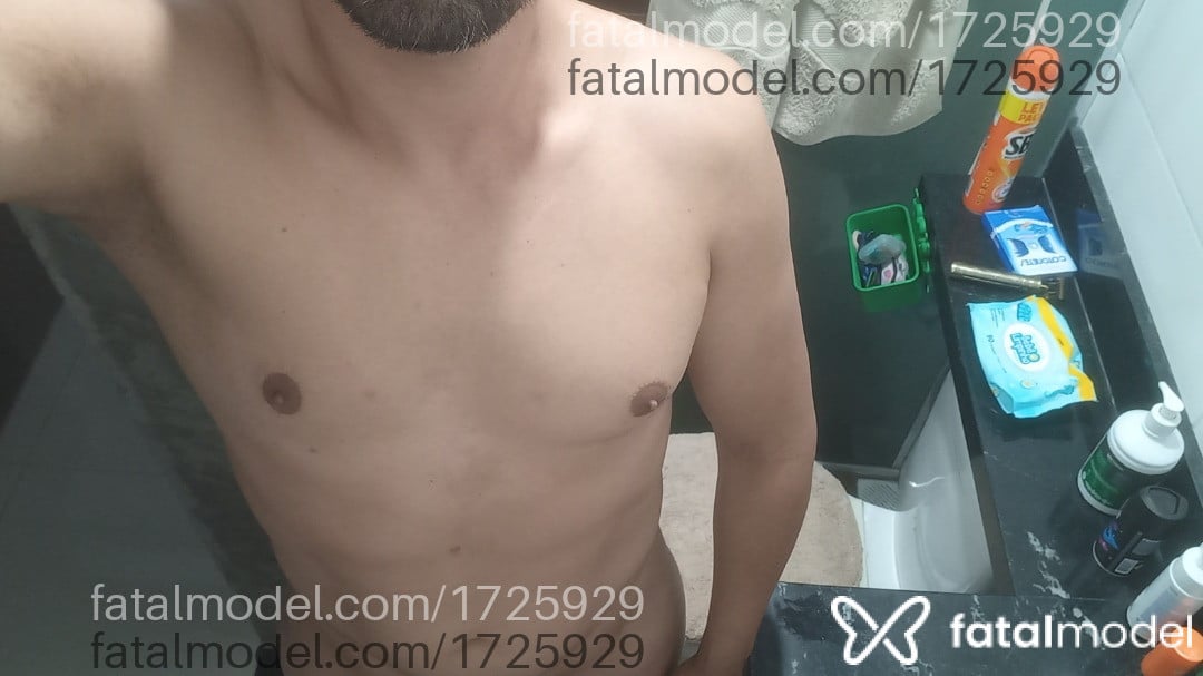 Acompanhante homem com cabelo castanho de olhos castanhos em Primavera do Leste Acompanhante homem com cabelo castanho de olhos castanhos em Primavera do Leste - Renato Glosk
