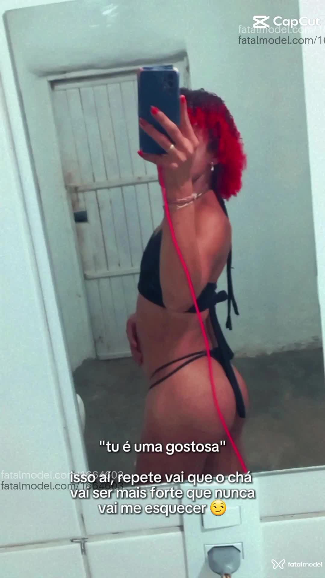 Acompanhante homem trans loira (o) de olhos castanhos em São Gotardo - Izabelly