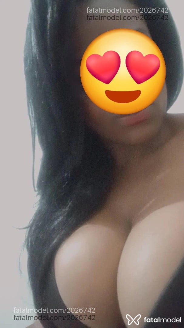 Acompanhante mulher morena (o) de olhos pretos em Virtual Acompanhante mulher morena (o) de olhos pretos em Virtual - Gabi Mendes