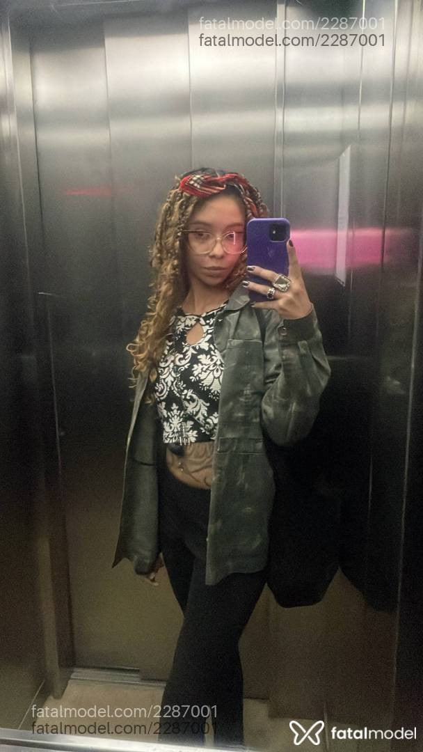Acompanhante mulher com cabelo castanho de olhos castanhos em Rio de Janeiro - Florency