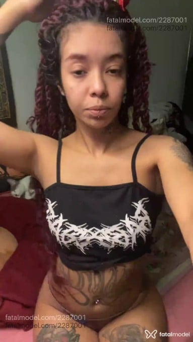 Acompanhante mulher com cabelo castanho de olhos castanhos em Rio de Janeiro Acompanhante mulher com cabelo castanho de olhos castanhos em Rio de Janeiro - Florency