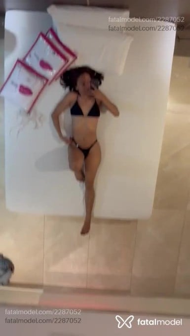 Acompanhante mulher com cabelo castanho de olhos mel - Layla Miller Acompanhante mulher com cabelo castanho de olhos mel - Layla Miller