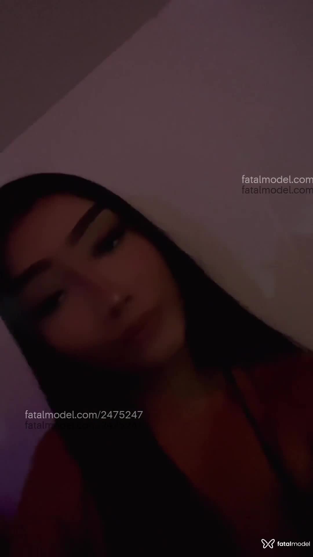 Acompanhante mulher com cabelo castanho de olhos castanhos - Luara