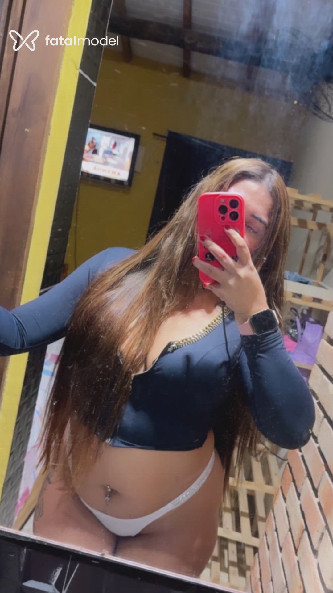 Acompanhante mulher morena (o) de olhos castanhos em Varginha Acompanhante mulher morena (o) de olhos castanhos em Varginha - Luísa