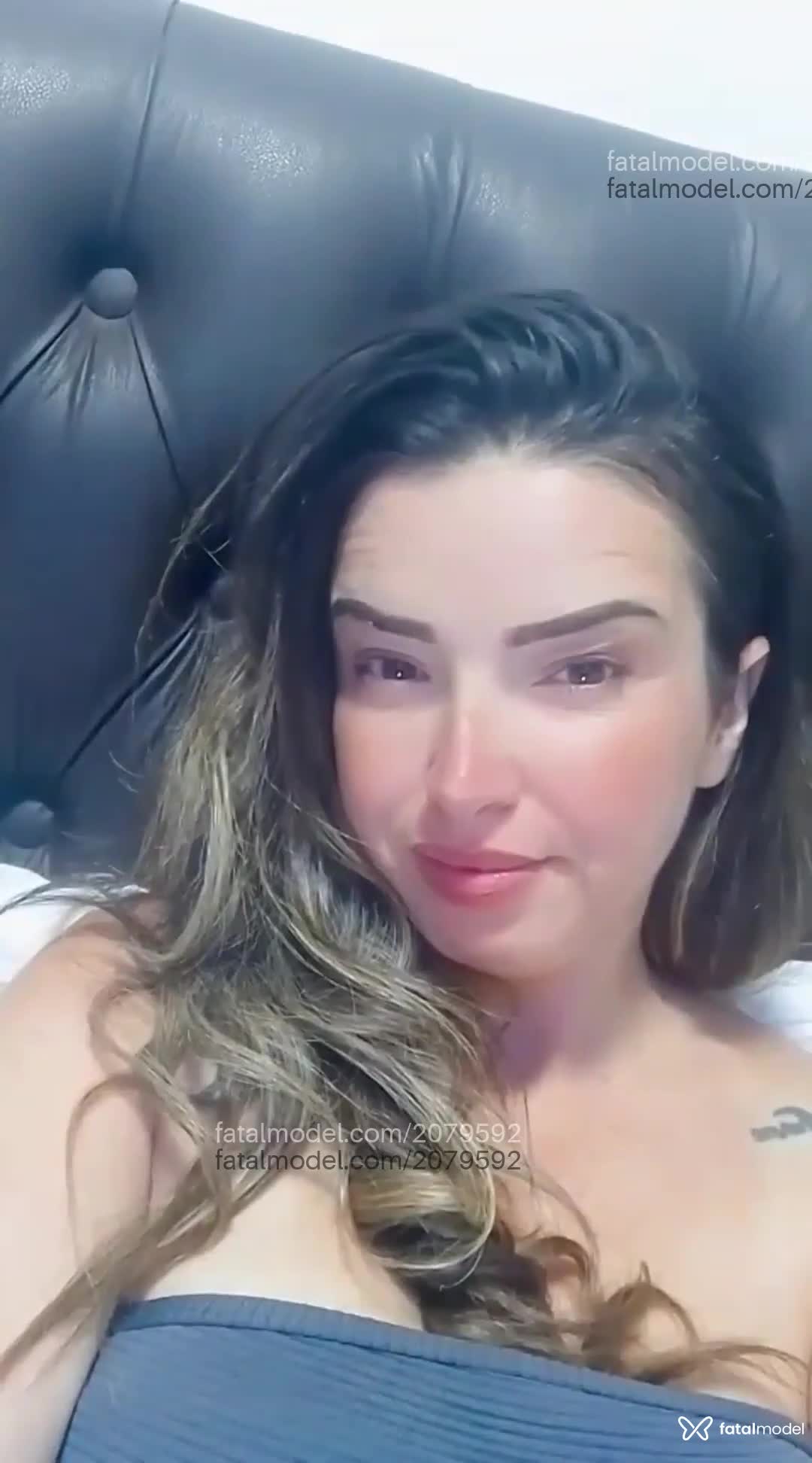 Acompanhante mulher loira (o) de olhos castanhos em São Paulo - Mirella
