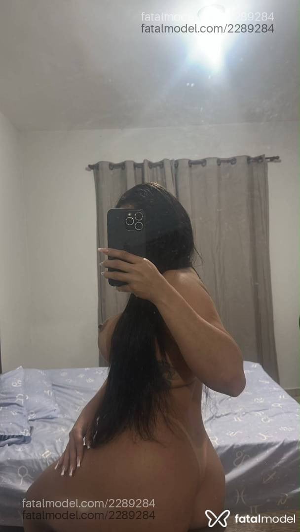 Acompanhante mulher morena (o) de olhos mel - Sarah