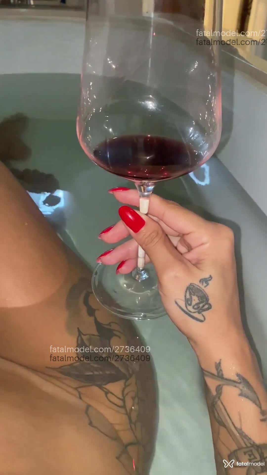 Acompanhante mulher com cabelo castanho de olhos castanhos em Vitória - Lavínia Marvy