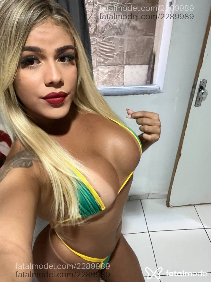 Acompanhante mulher trans loira (o) de olhos castanhos em Feira de Santana - Gabrielly Gouveia
