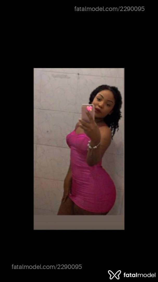 Acompanhante mulher morena (o) de olhos pretos em São Paulo - Aghata Mendes