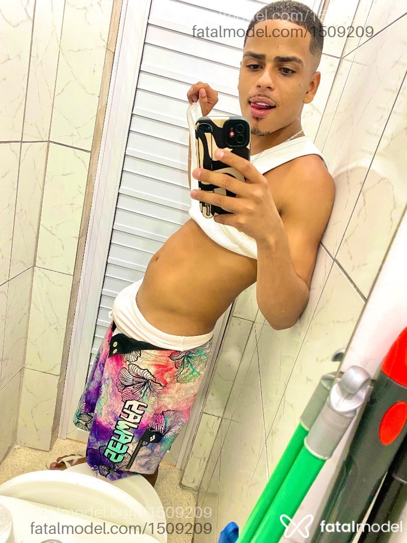 Acompanhante homem morena (o) de olhos pretos em São Paulo - William falcao