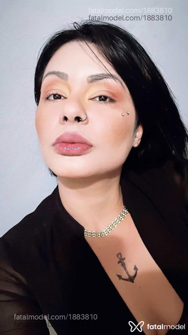Acompanhante mulher morena (o) de olhos castanhos em Araraquara Acompanhante mulher morena (o) de olhos castanhos em Araraquara - Agata Benatti