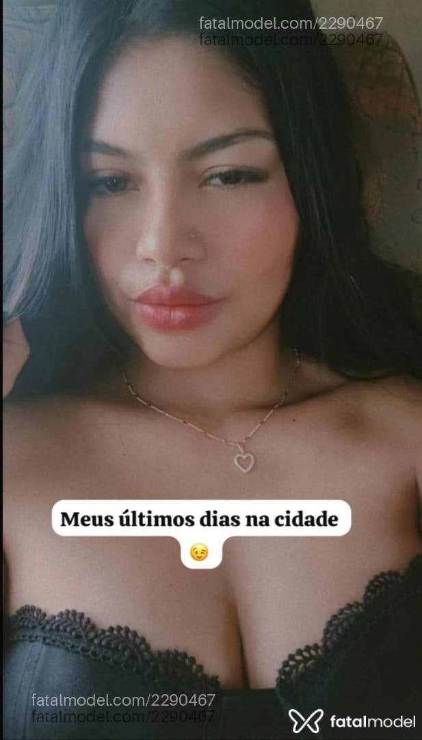 Acompanhante mulher morena (o) de olhos castanhos - Karoliny Lins
