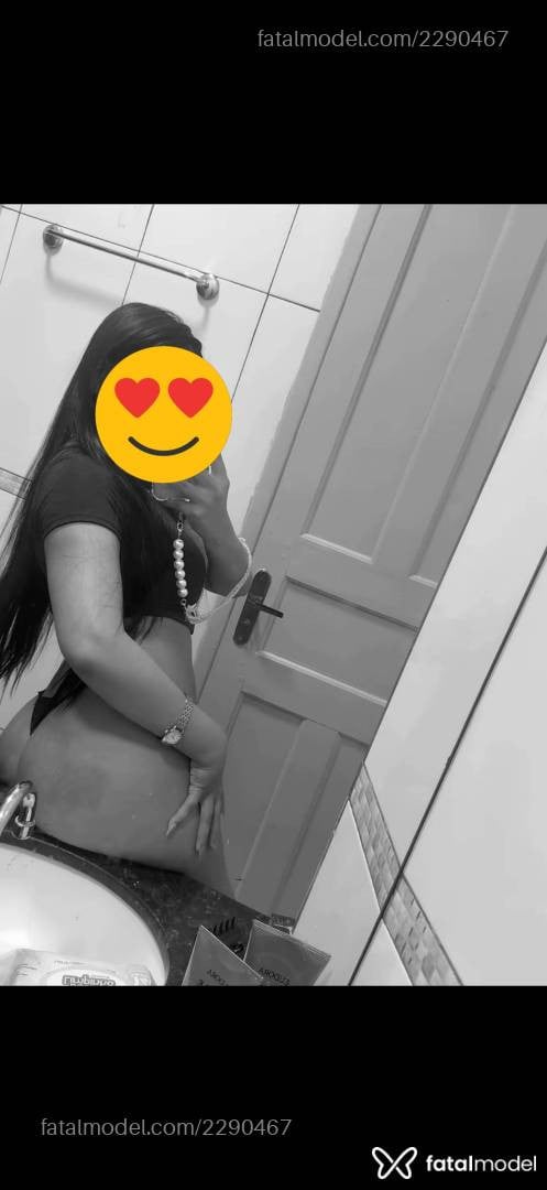 Acompanhante mulher morena (o) de olhos castanhos - Karoliny Lins