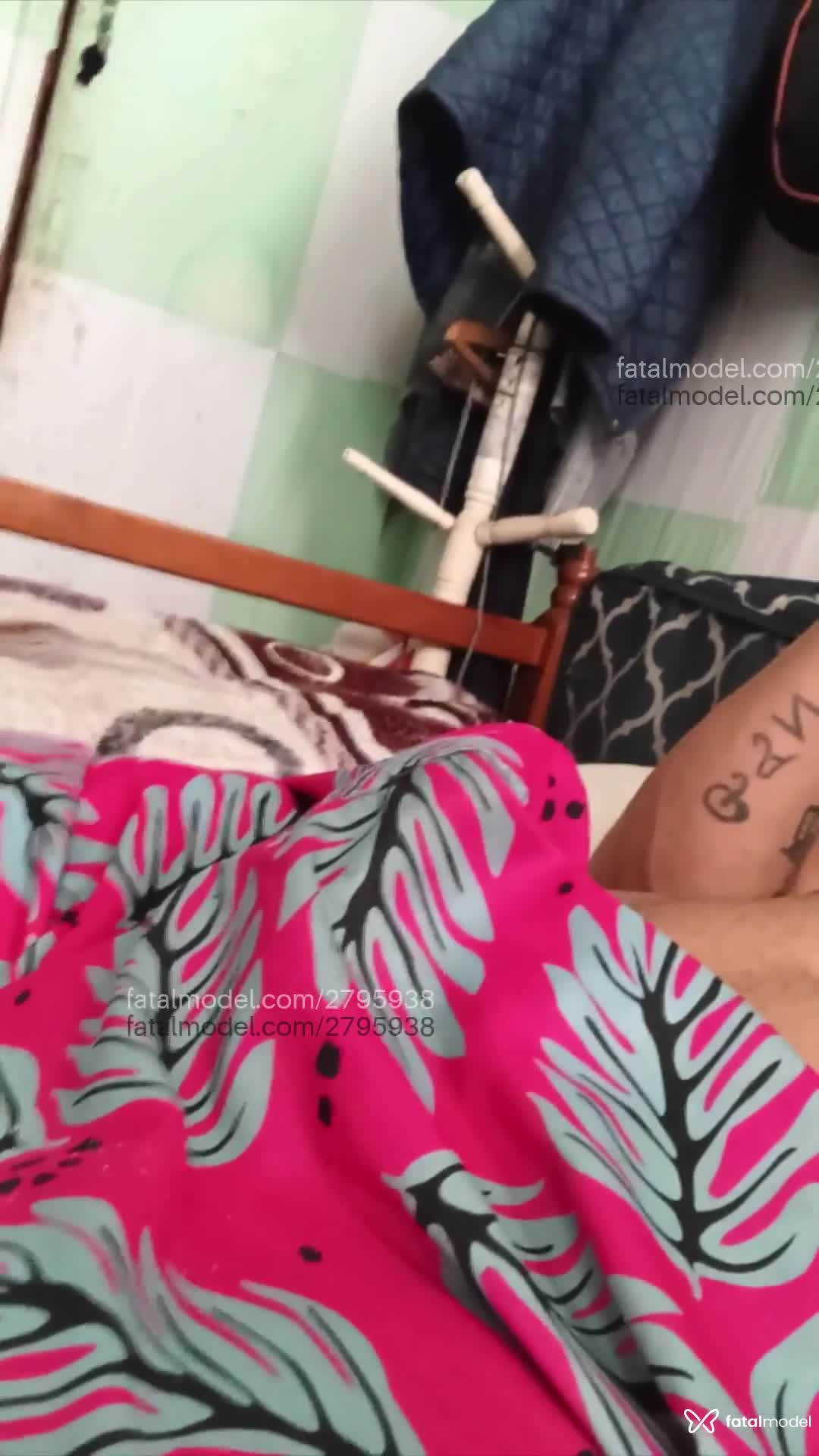Acompanhante homem morena (o) de olhos castanhos em Porto Alegre - Romeu