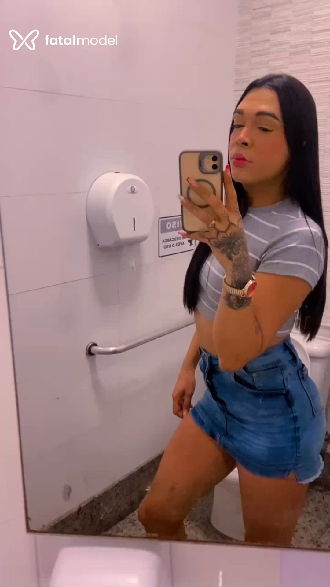 Acompanhante mulher trans com cabelo castanho de olhos castanhos em Vitória da Conquista Acompanhante mulher trans com cabelo castanho de olhos castanhos em Vitória da Conquista - Lanna