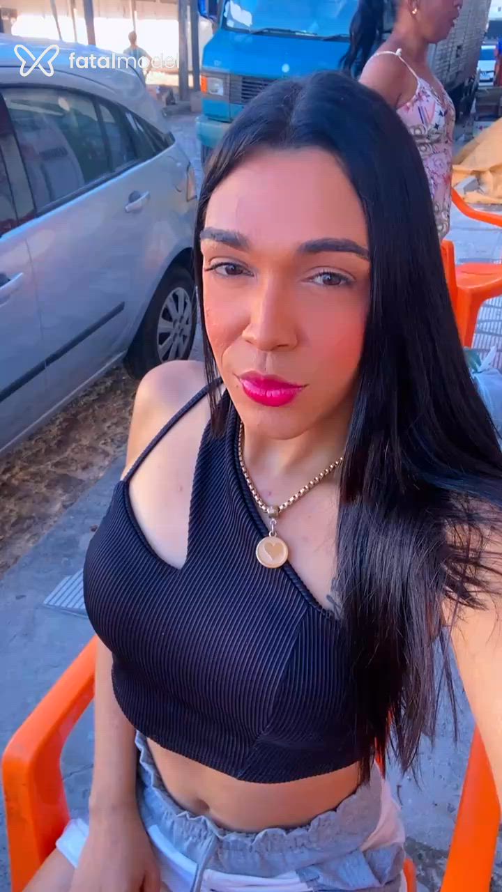 Acompanhante mulher trans com cabelo castanho de olhos castanhos em Vitória da Conquista Acompanhante mulher trans com cabelo castanho de olhos castanhos em Vitória da Conquista - Lanna