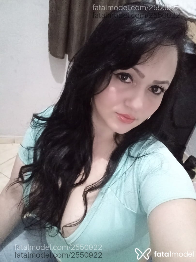 Acompanhante mulher com cabelo castanho de olhos castanhos em Betim - Natacha