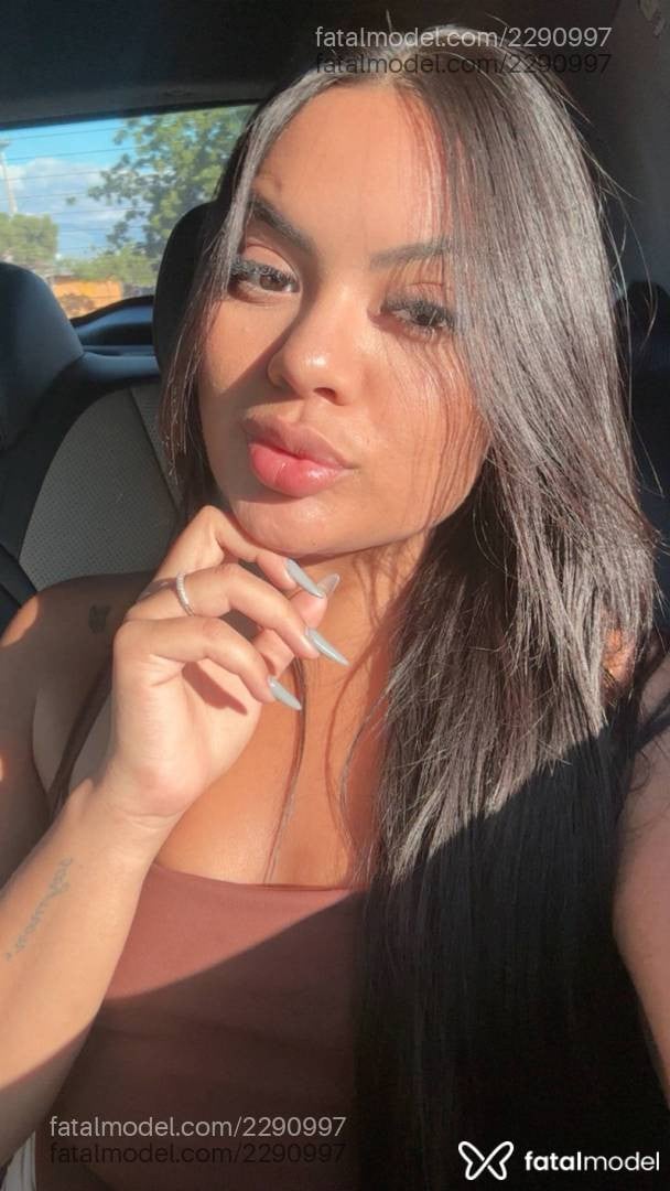 Acompanhante mulher morena (o) de olhos pretos em Mossoró - Júlia