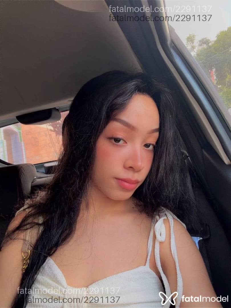 Acompanhante mulher morena (o) de olhos castanhos em Belo Horizonte - Melody Suzume