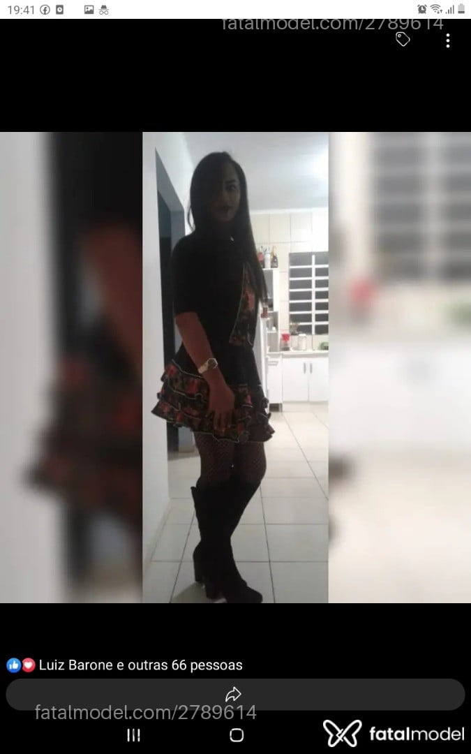 Acompanhante mulher trans morena (o) de olhos castanhos em Monte Carmelo - ágatha Muniz
