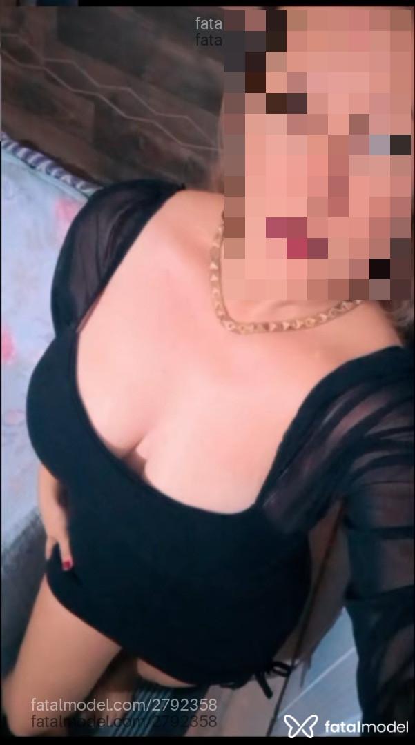 Acompanhante mulher loira (o) de olhos verdes em Ji-Paraná - Perola