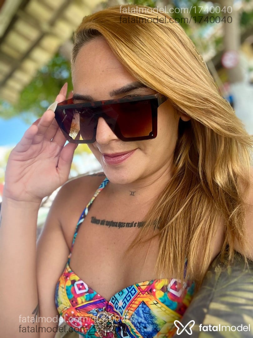 Acompanhante mulher trans loira (o) de olhos castanhos em Aracati - Sasha Freitas