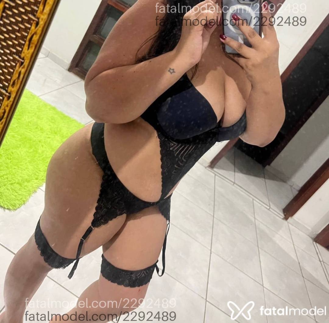 Acompanhante mulher com cabelo castanho de olhos castanhos em Itabira - Thayla