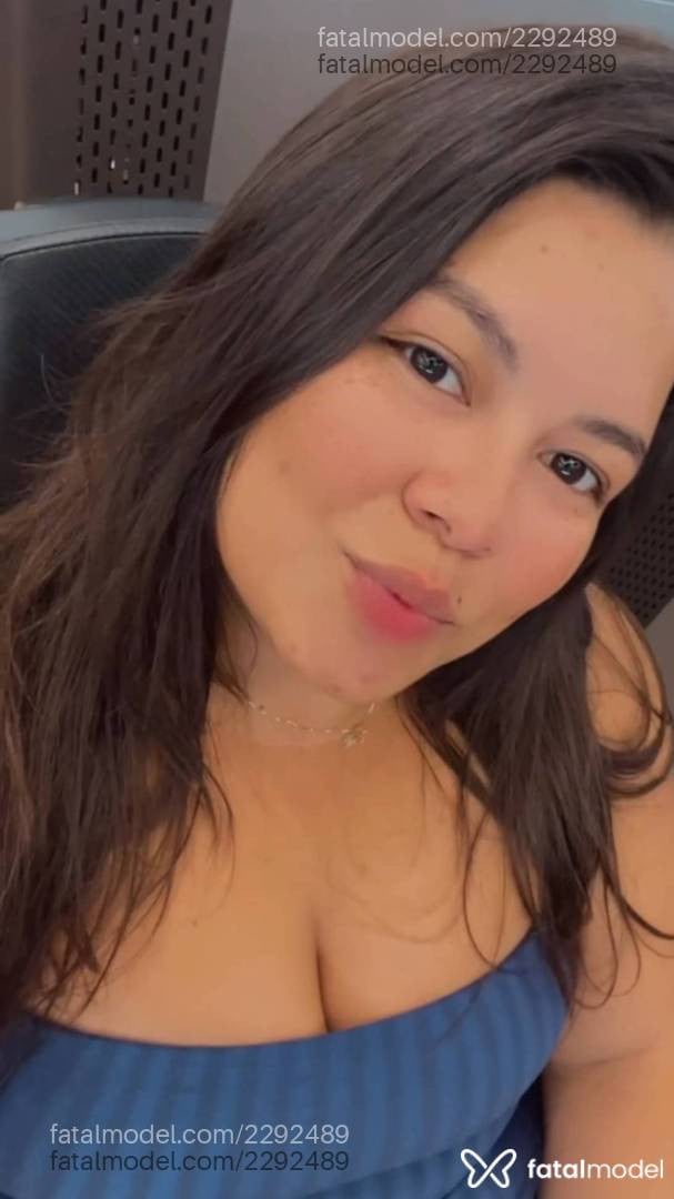 Acompanhante mulher com cabelo castanho de olhos castanhos em Conselheiro Lafaiete - Thayla