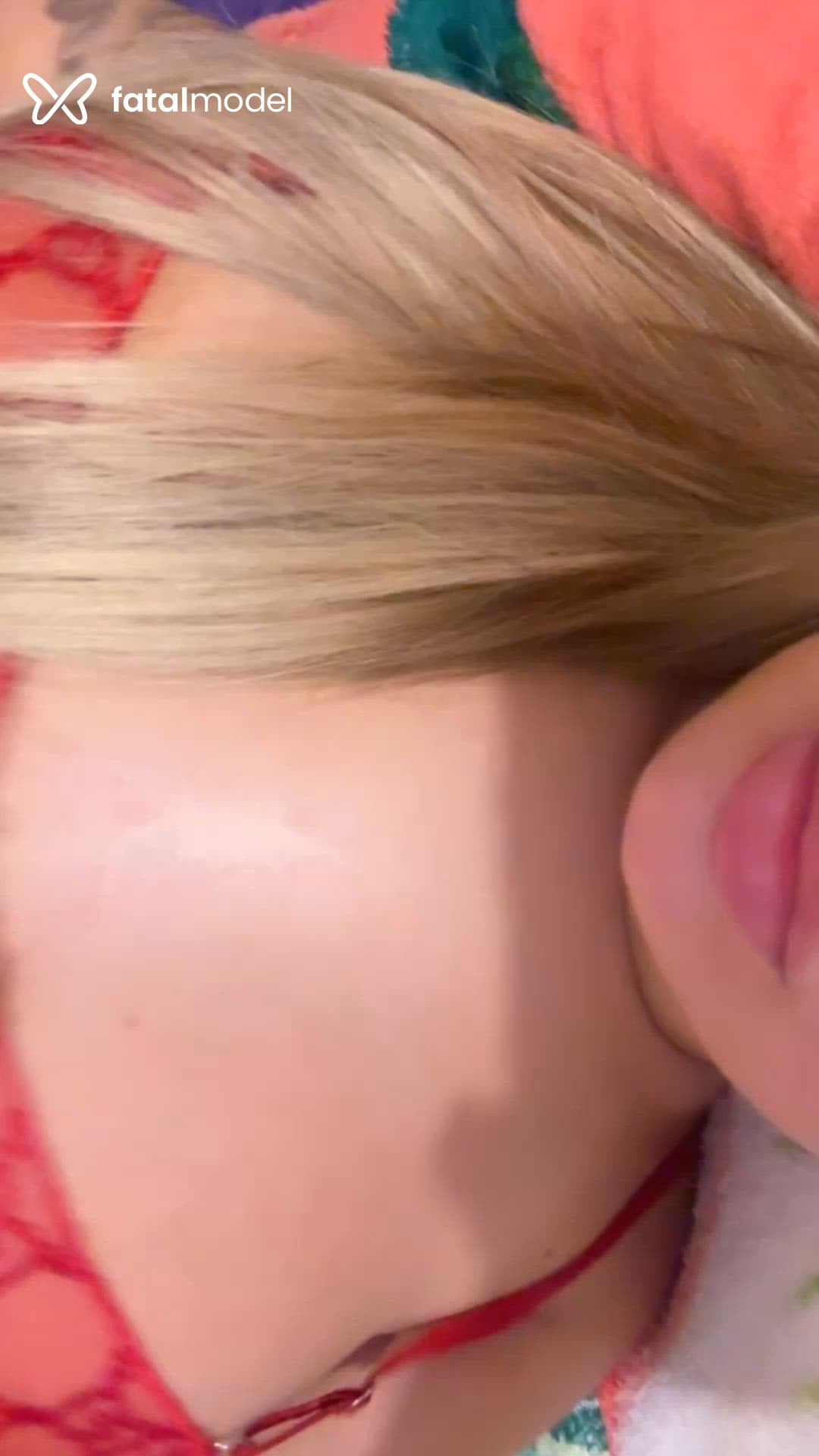 Acompanhante mulher com cabelo castanho de olhos castanhos - Julia