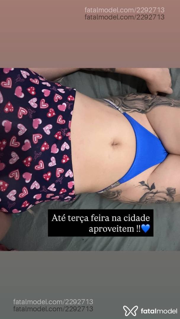 Acompanhante mulher com cabelo castanho de olhos castanhos - Julia