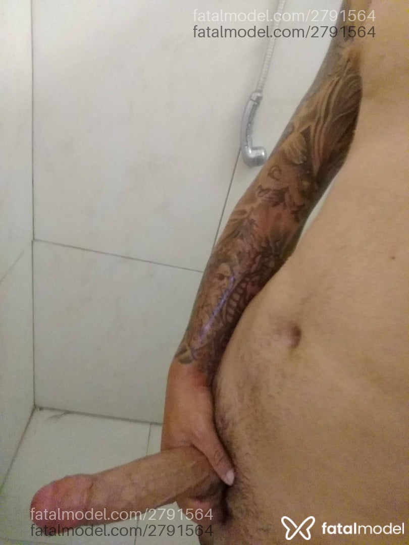 Acompanhante homem morena (o) de olhos castanhos em São Paulo Acompanhante homem morena (o) de olhos castanhos em São Paulo - Wallas Guimarães