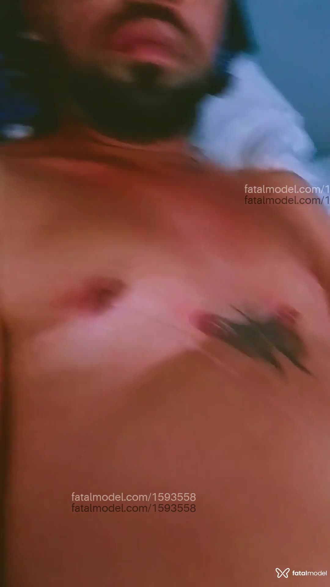 Acompanhante homem morena (o) de olhos castanhos em Patos - Victor Ferreira