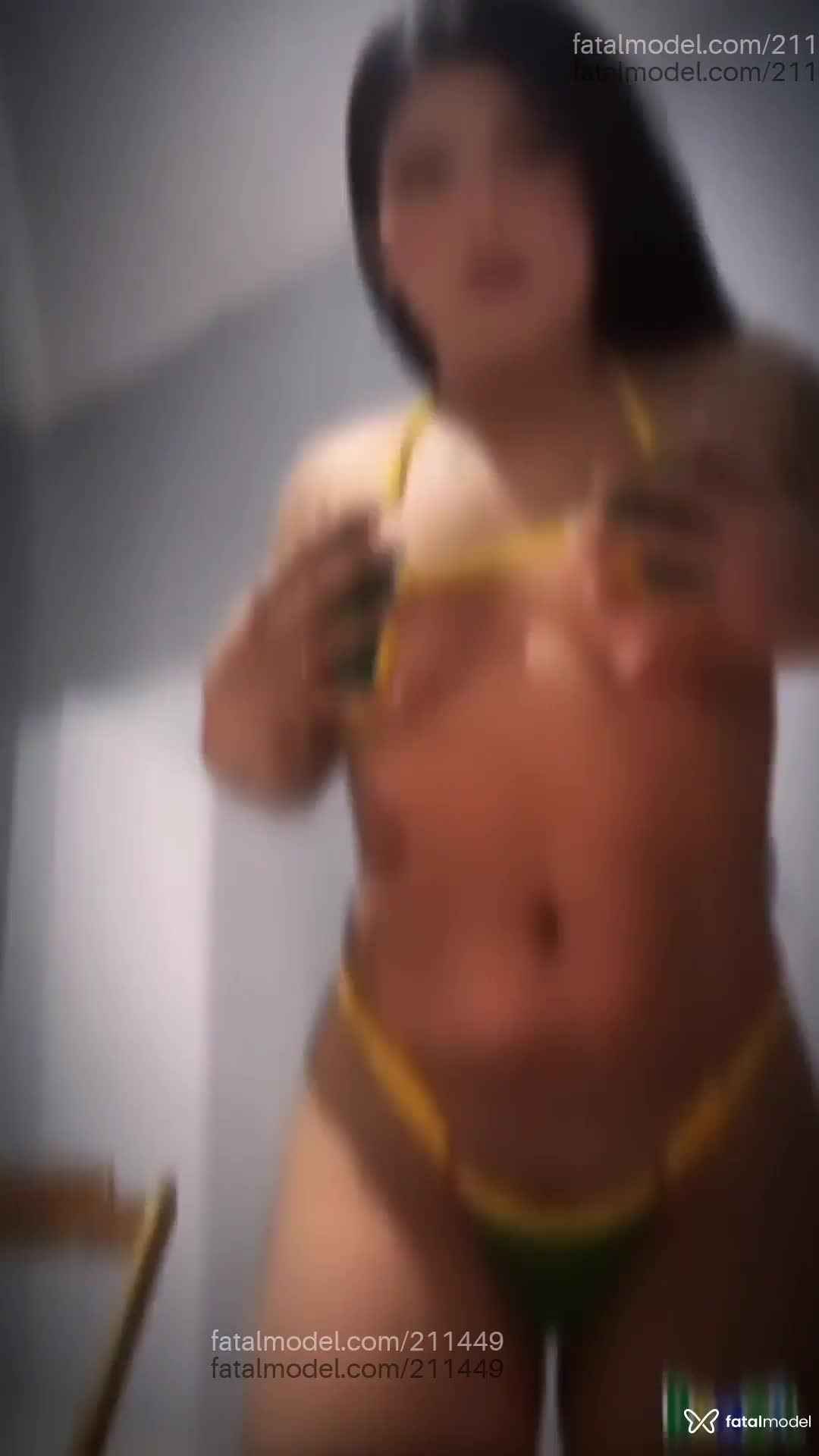 Acompanhante mulher trans com cabelo castanho de olhos pretos em Juazeiro do Norte - Larisa Manoely
