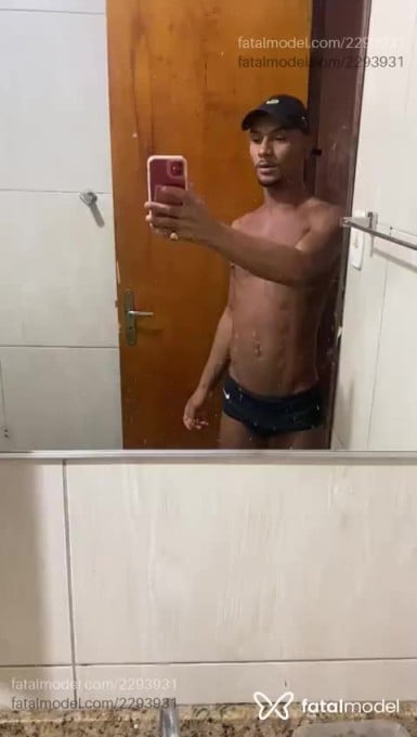Acompanhante homem morena (o) de olhos pretos em Campos dos Goytacazes Acompanhante homem morena (o) de olhos pretos em Campos dos Goytacazes - Jambinho Silva