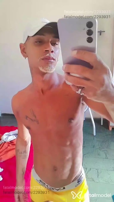 Acompanhante homem morena (o) de olhos pretos em Campos dos Goytacazes Acompanhante homem morena (o) de olhos pretos em Campos dos Goytacazes - Jambinho Silva