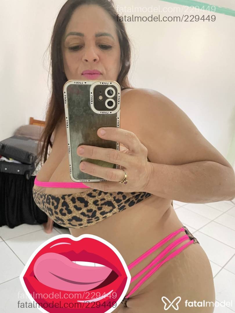 Acompanhante mulher com cabelo castanho de olhos castanhos em Açailândia - Melissa