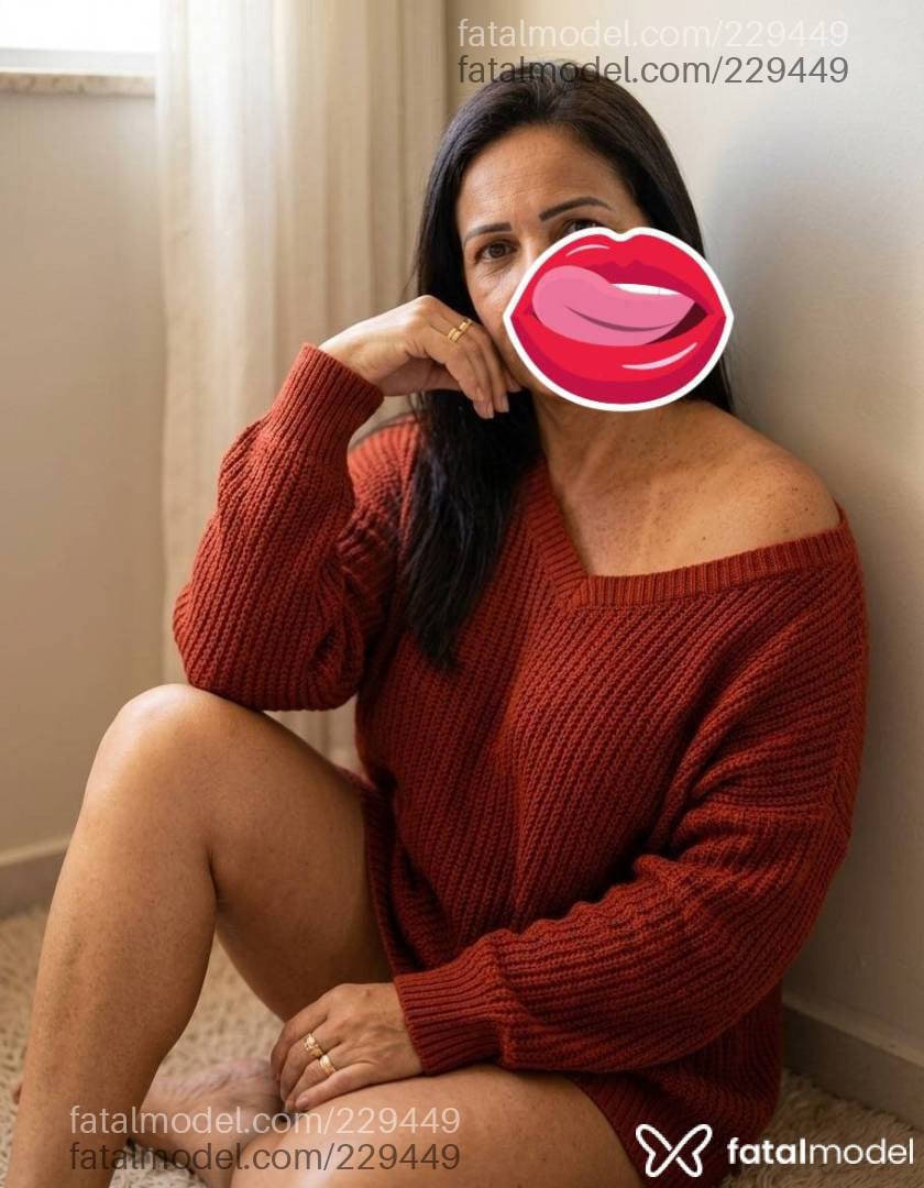 Acompanhante mulher com cabelo castanho de olhos castanhos - Melissa