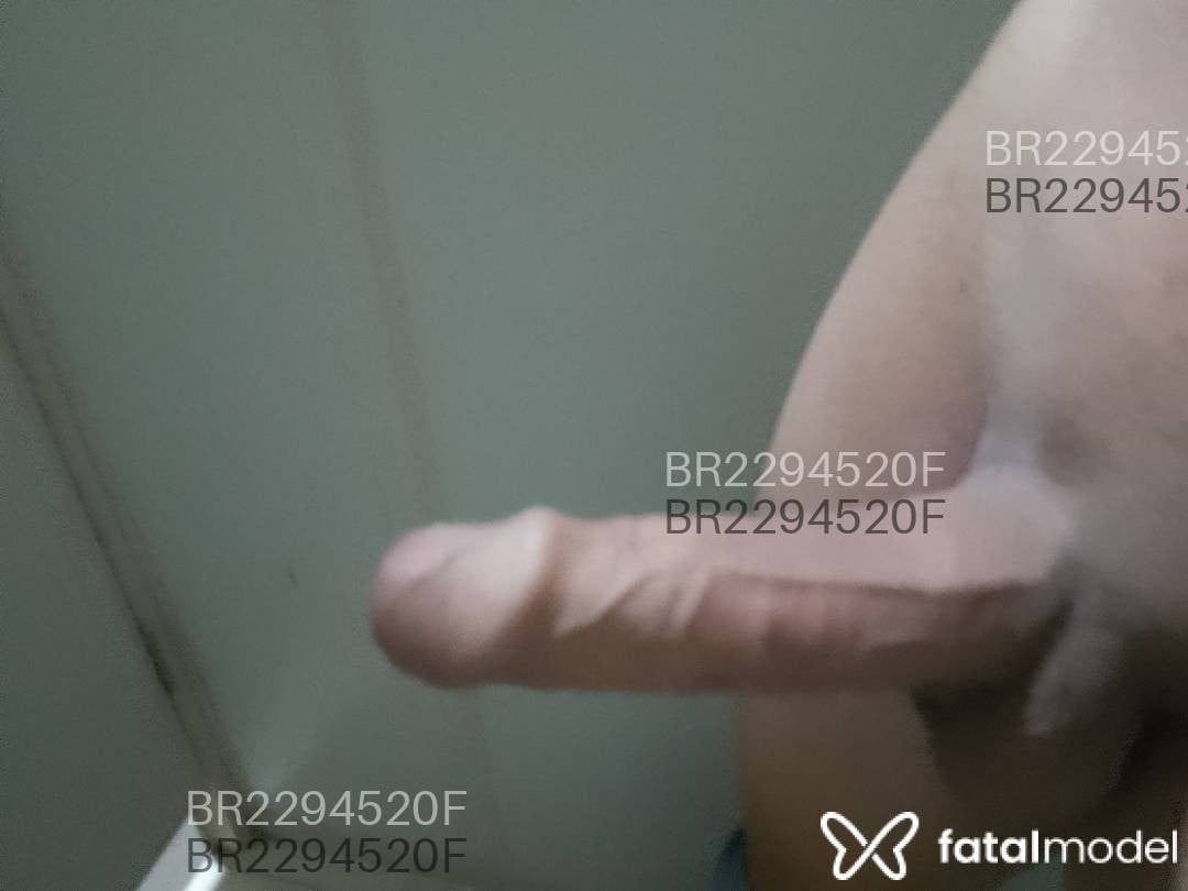 Acompanhante homem morena (o) de olhos pretos em Porto Alegre - Carlos