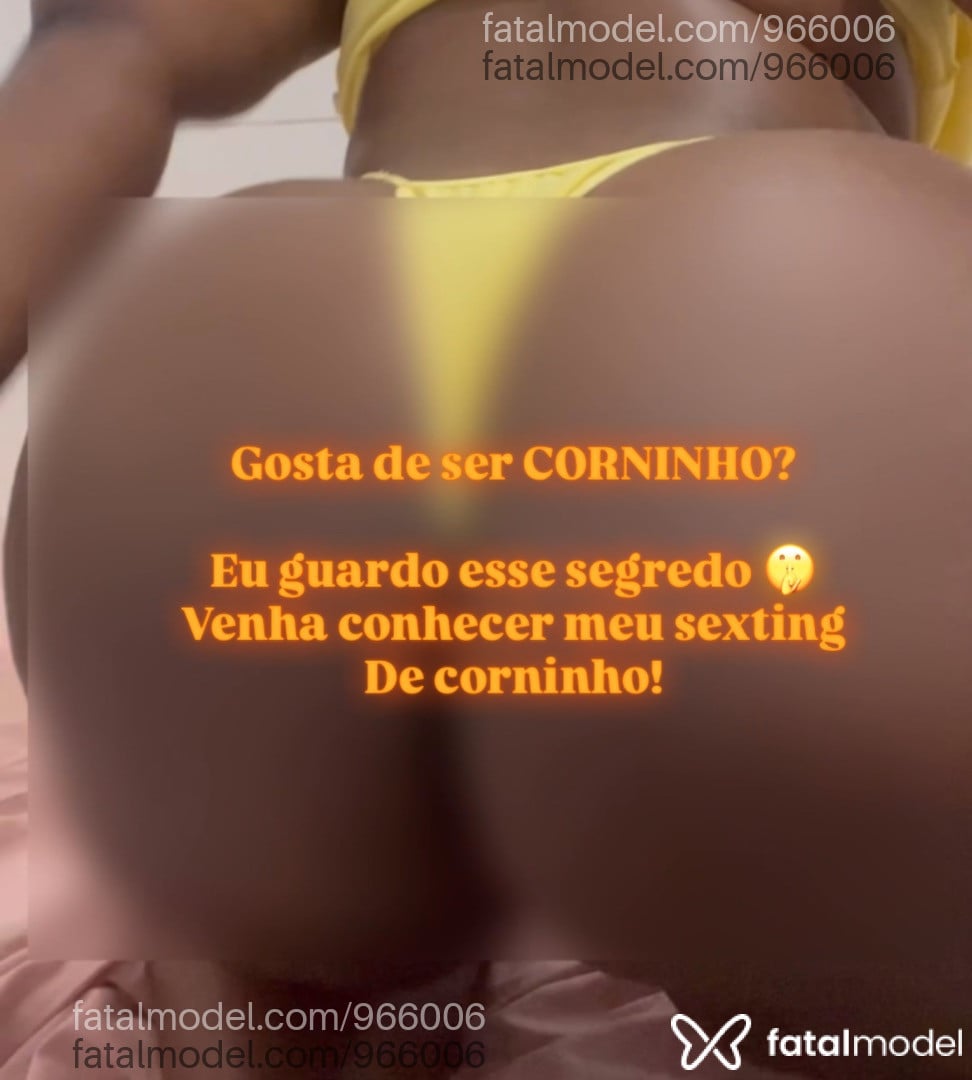 Acompanhante mulher com cabelo castanho de olhos castanhos em Virtual Acompanhante mulher com cabelo castanho de olhos castanhos em Virtual - Luna Morena