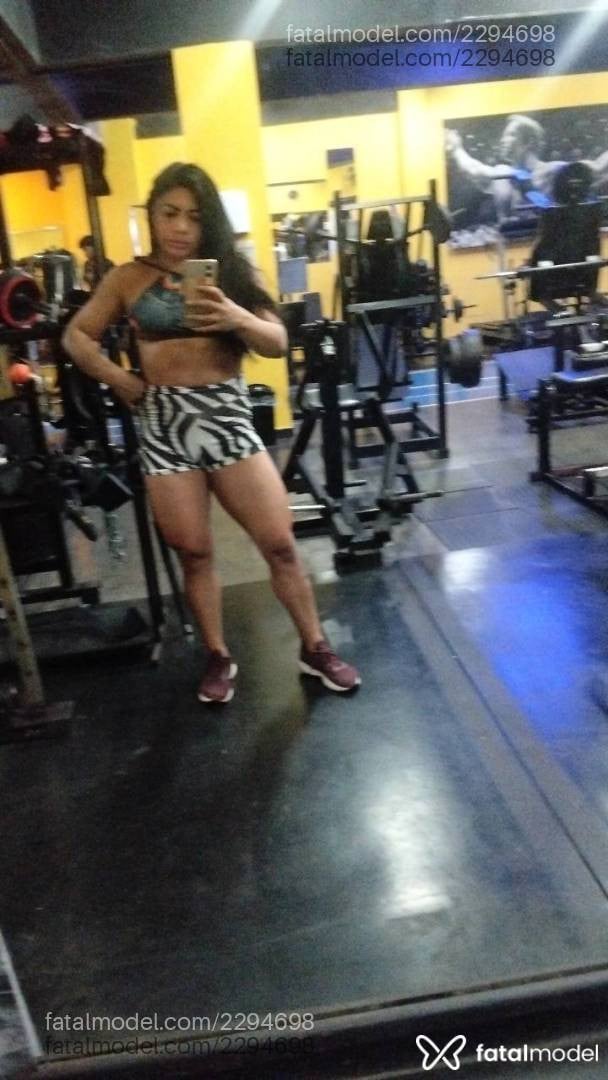 Acompanhante mulher morena (o) de olhos castanhos - Venezuelinha